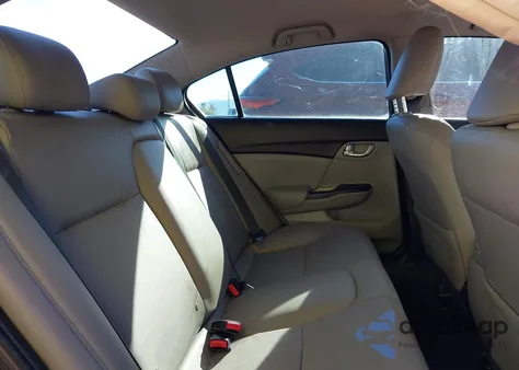 2015 Honda Civic Hybrid z USA, uszkodzony, nr VIN 19XFB4F35FE001805